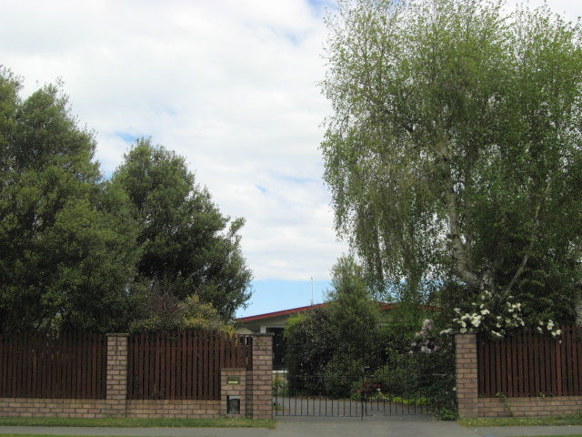 35 Gladstone Road, Woodend