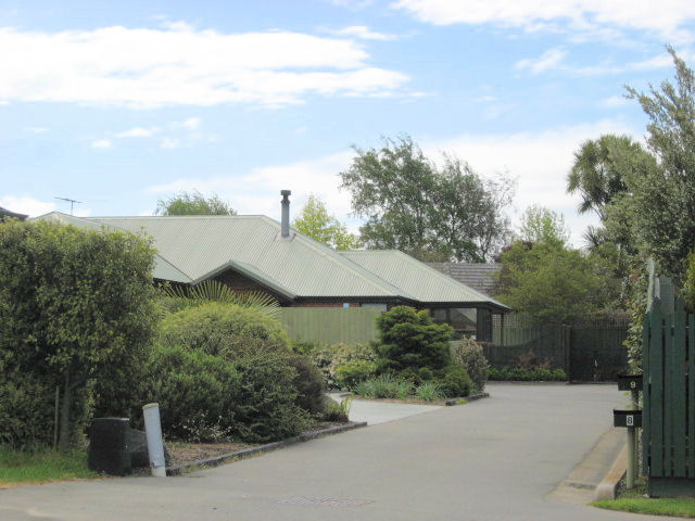 9 Mclean Place, Woodend