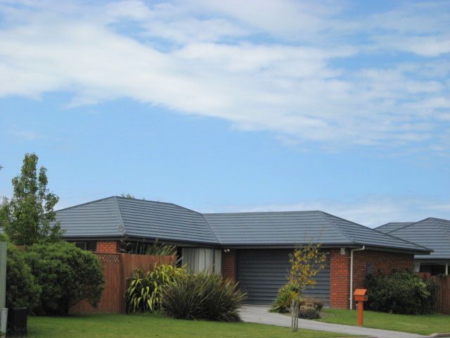 11 Mclean Place, Woodend