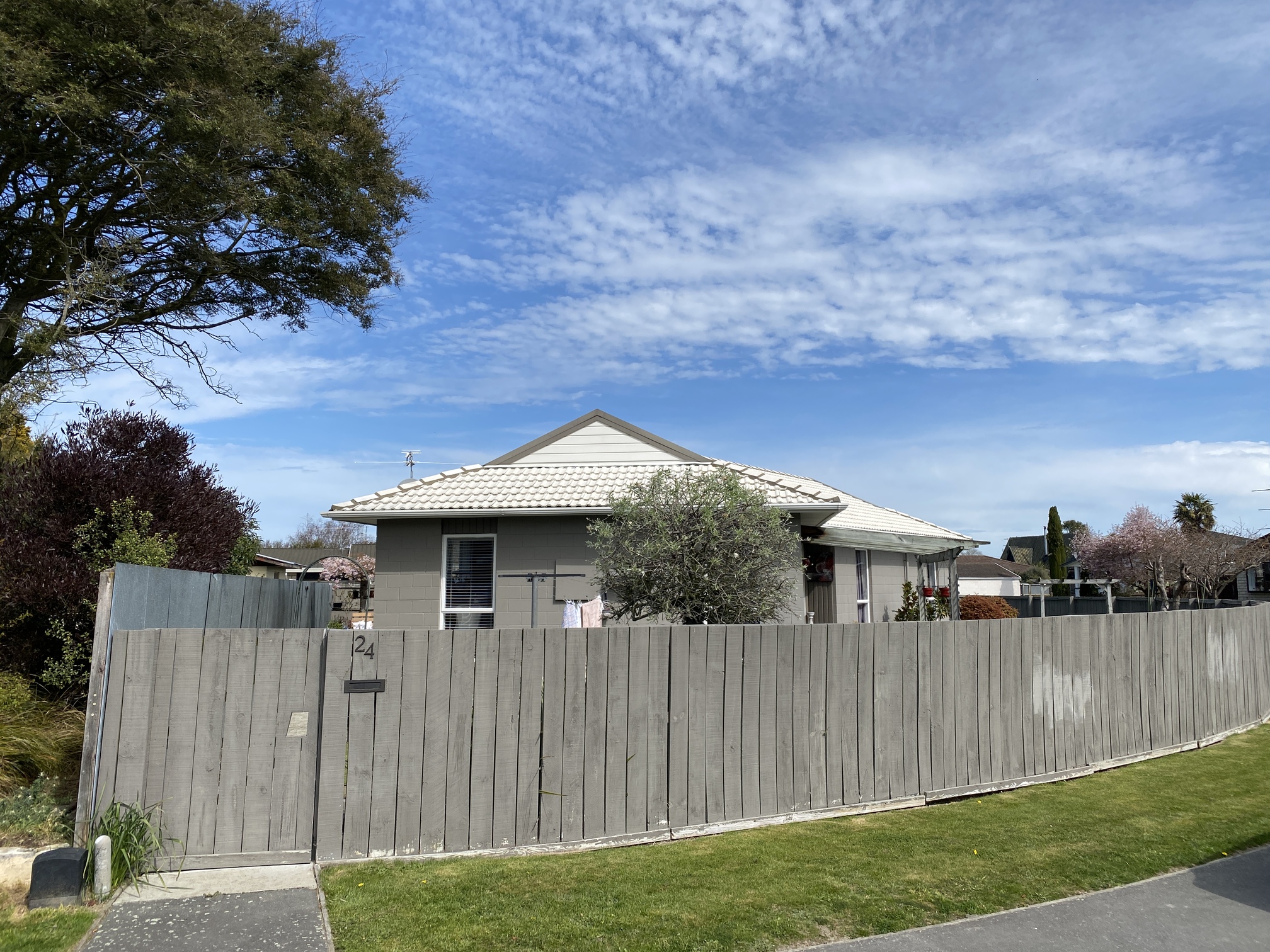 24 Gibbs Drive, Woodend