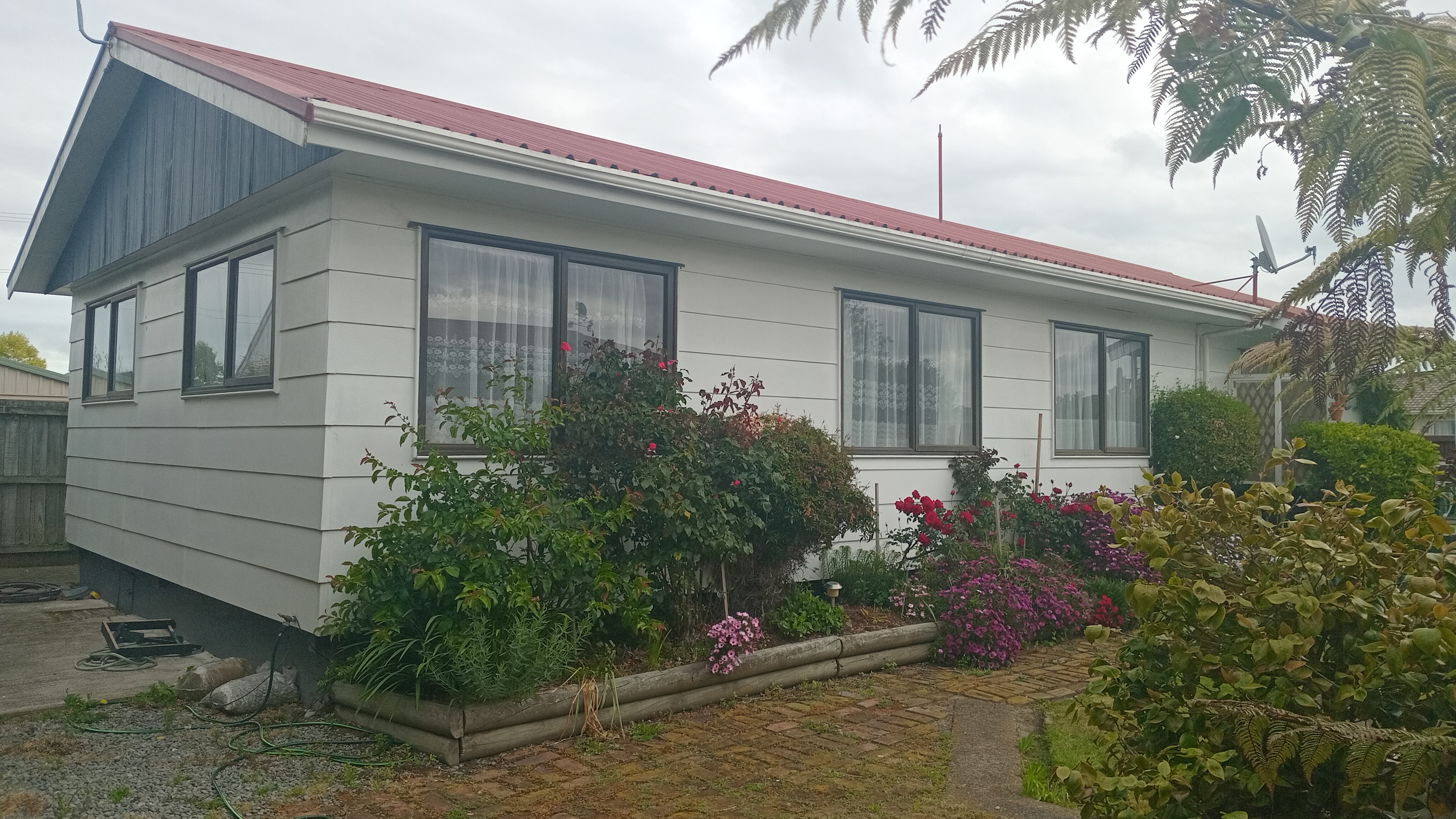 2A Bowie Drive, Woodend
