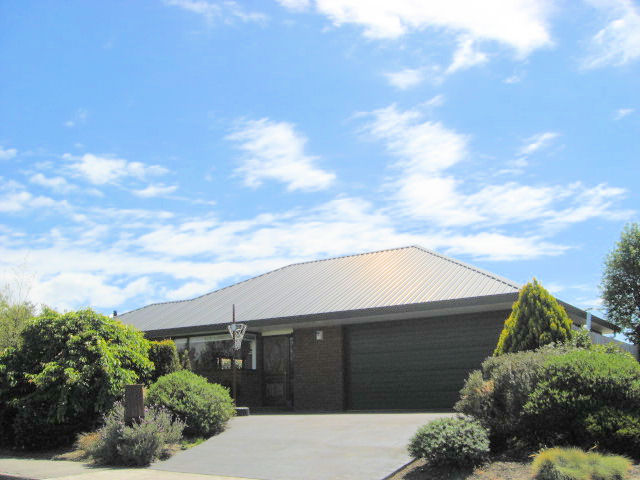 2 Manahi Place, Woodend