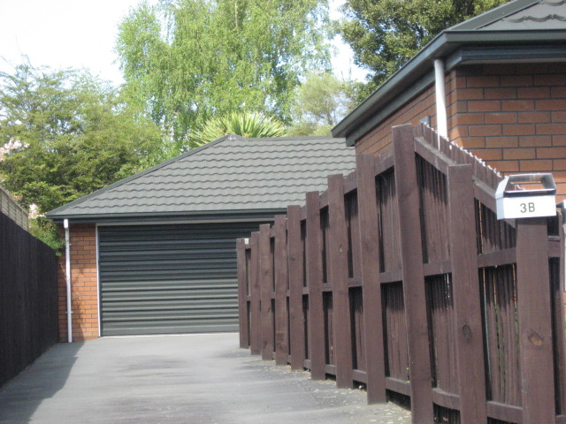 3B Hewitts Road, Woodend