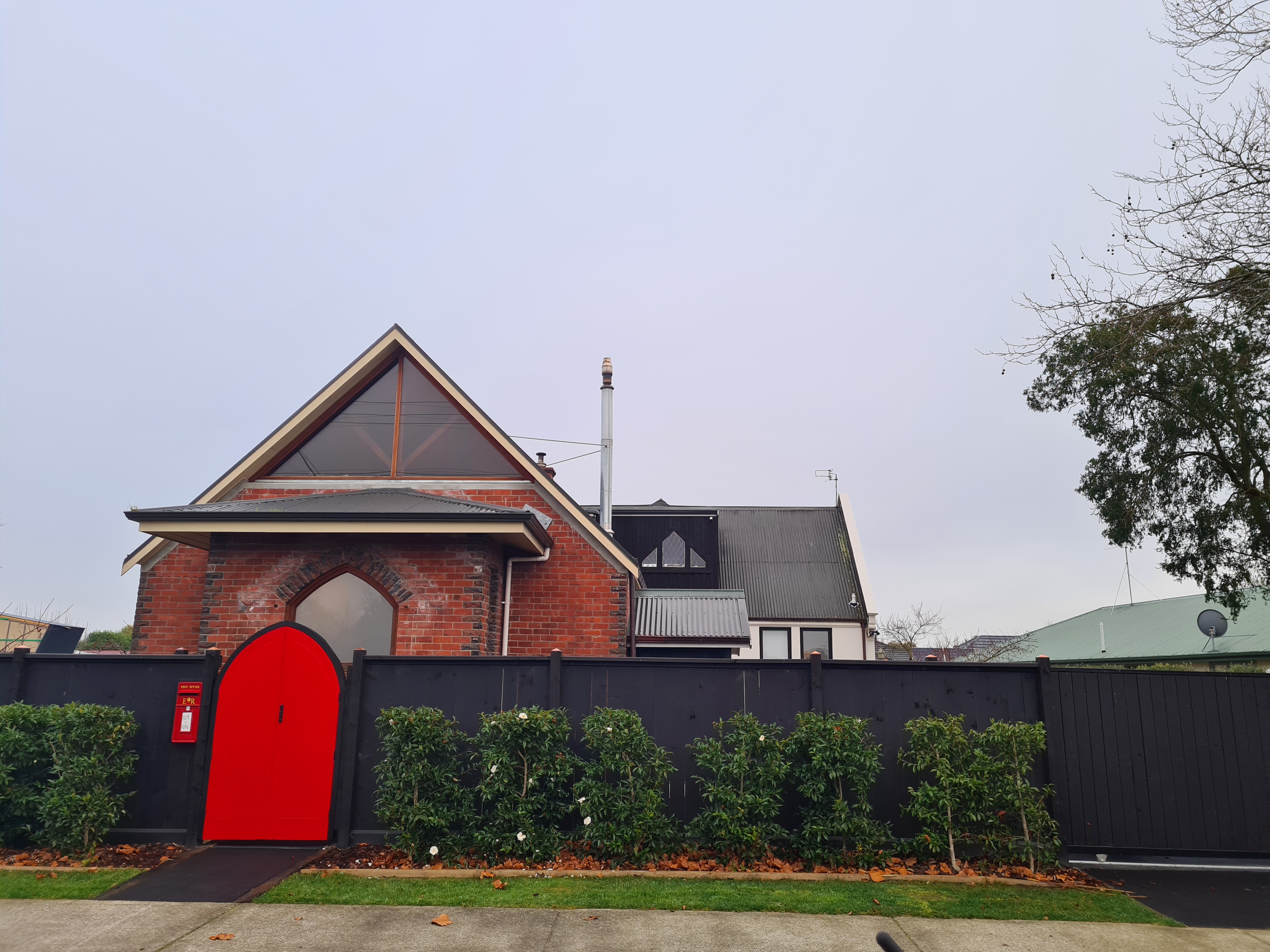 109 Main North Road, Woodend