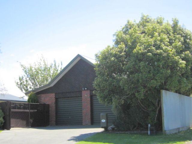 46 Woodend Road, Woodend