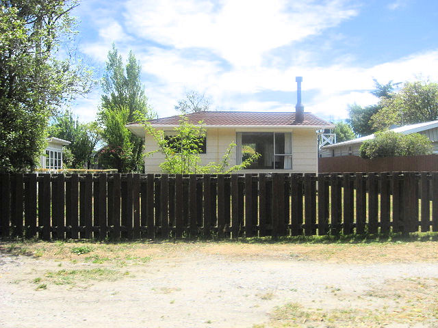 35 Woodglen Drive, Woodend