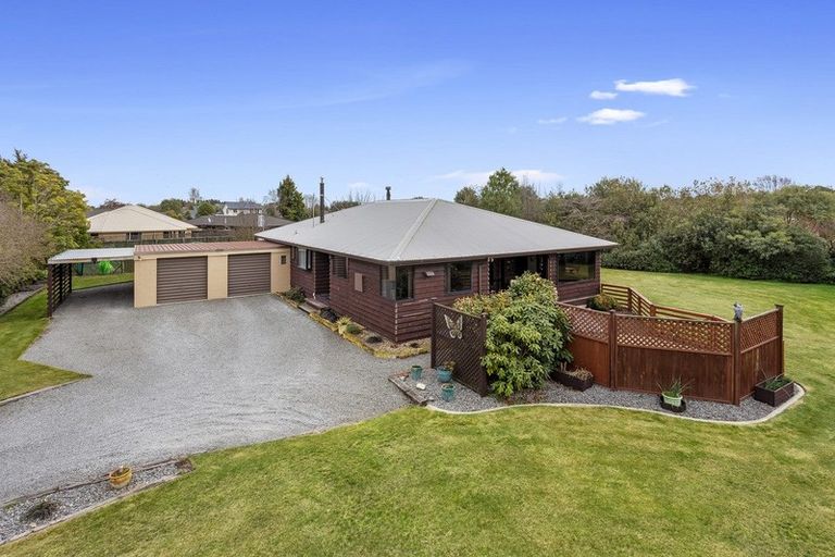 15 Woodglen Drive, Woodend