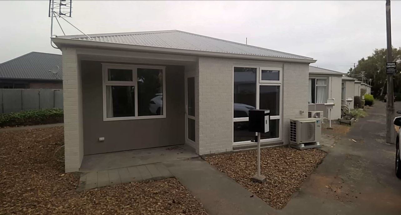 15 Barnes Road, Redwood, Christchurch