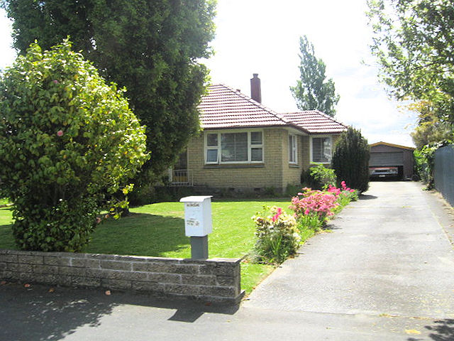 23 Canberra Place, Redwood, Christchurch