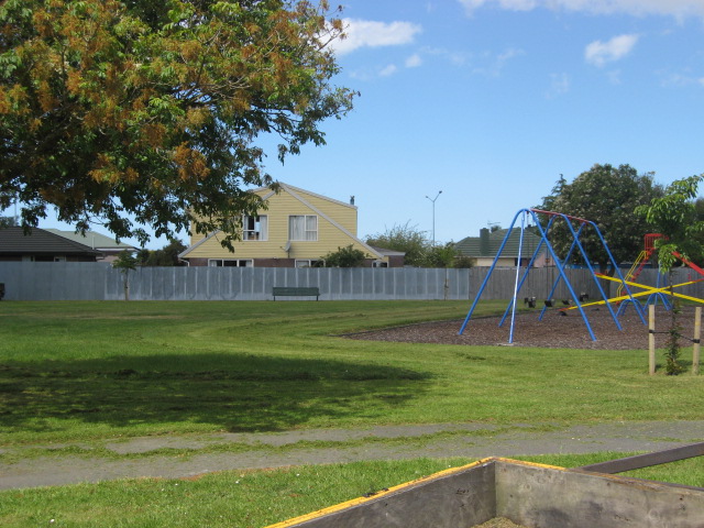 32 Canberra Place, Redwood, Christchurch