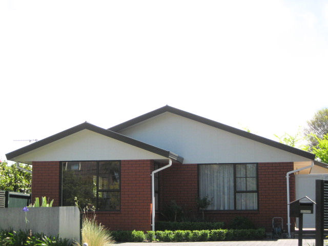 31 Chipping Lane, Redwood, Christchurch