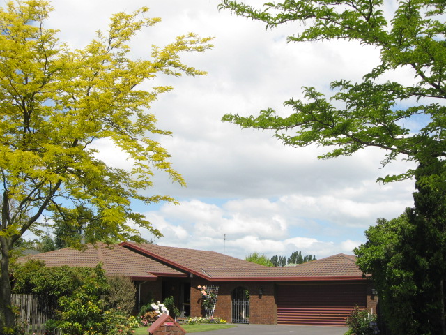 37 Cherrywood Place, Redwood, Christchurch