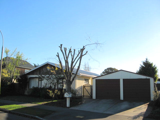 27 Wiremu Street, Redwood, Christchurch