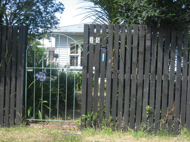 2/25 Wharenui Road, Upper Riccarton, Christchurch