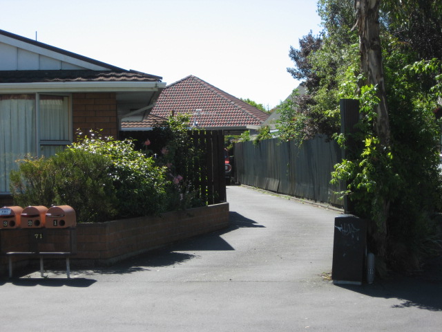 2/71 Aikmans Road, Merivale, Christchurch