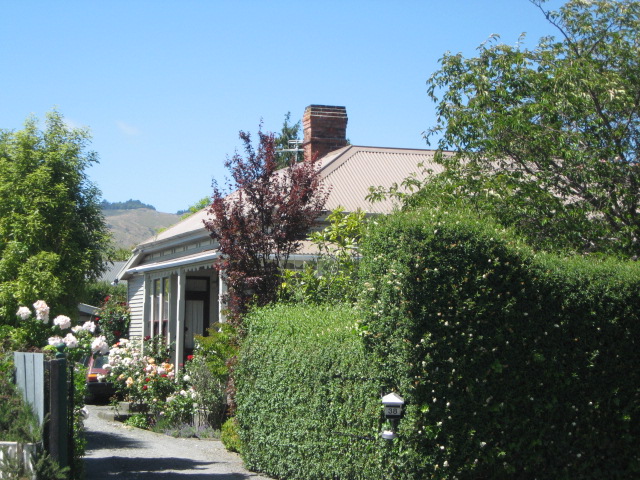 38 Aylmer Street