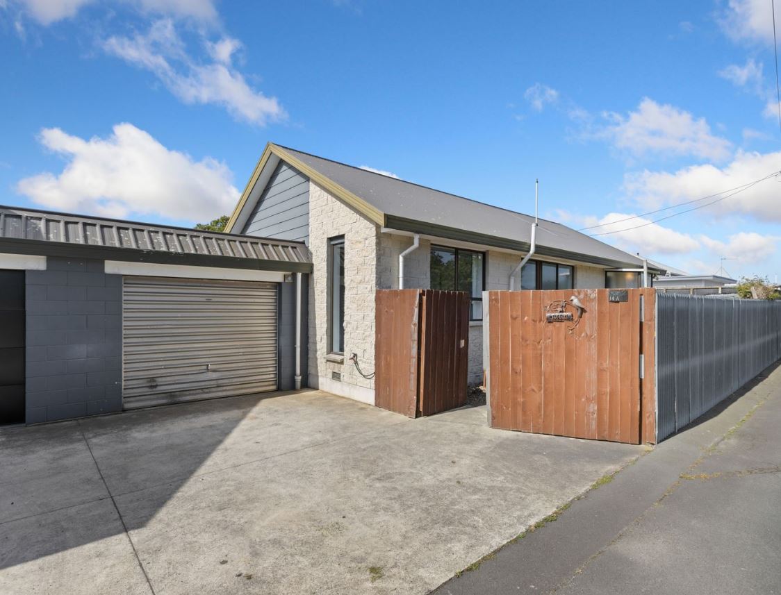 2/14 Bassett Street, Burwood, Christchurch