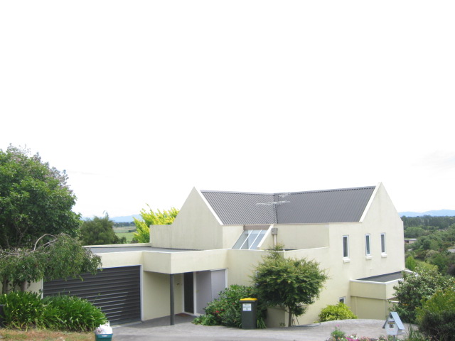 12 Uldale Place, Westmorland, Christchurch