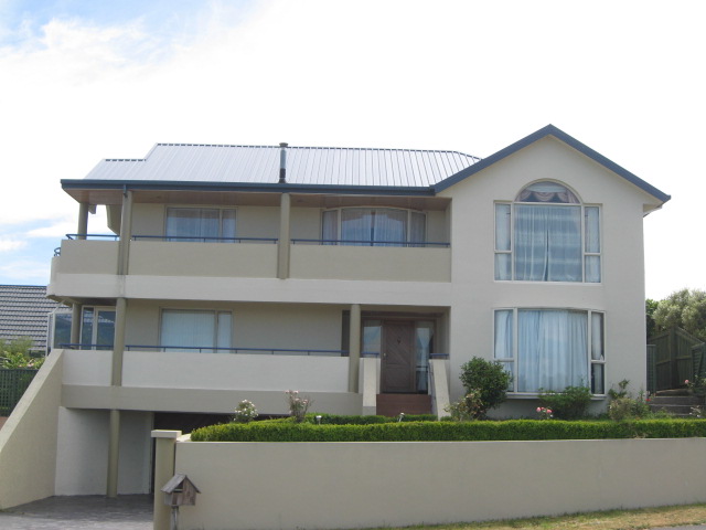 1/105 Penruddock Rise, Westmorland, Christchurch