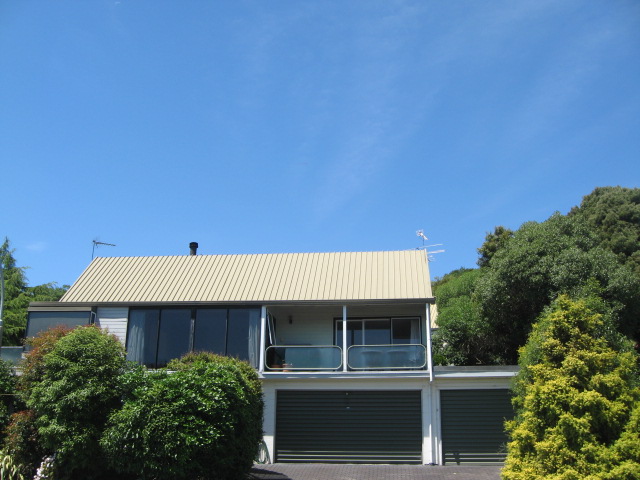 9 Woodside Common, Westmorland, Christchurch