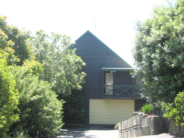 4 Woodside Common, Westmorland, Christchurch