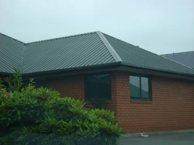2/18 Jones Road