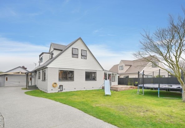 25 Westfield Avenue, Templeton, Christchurch