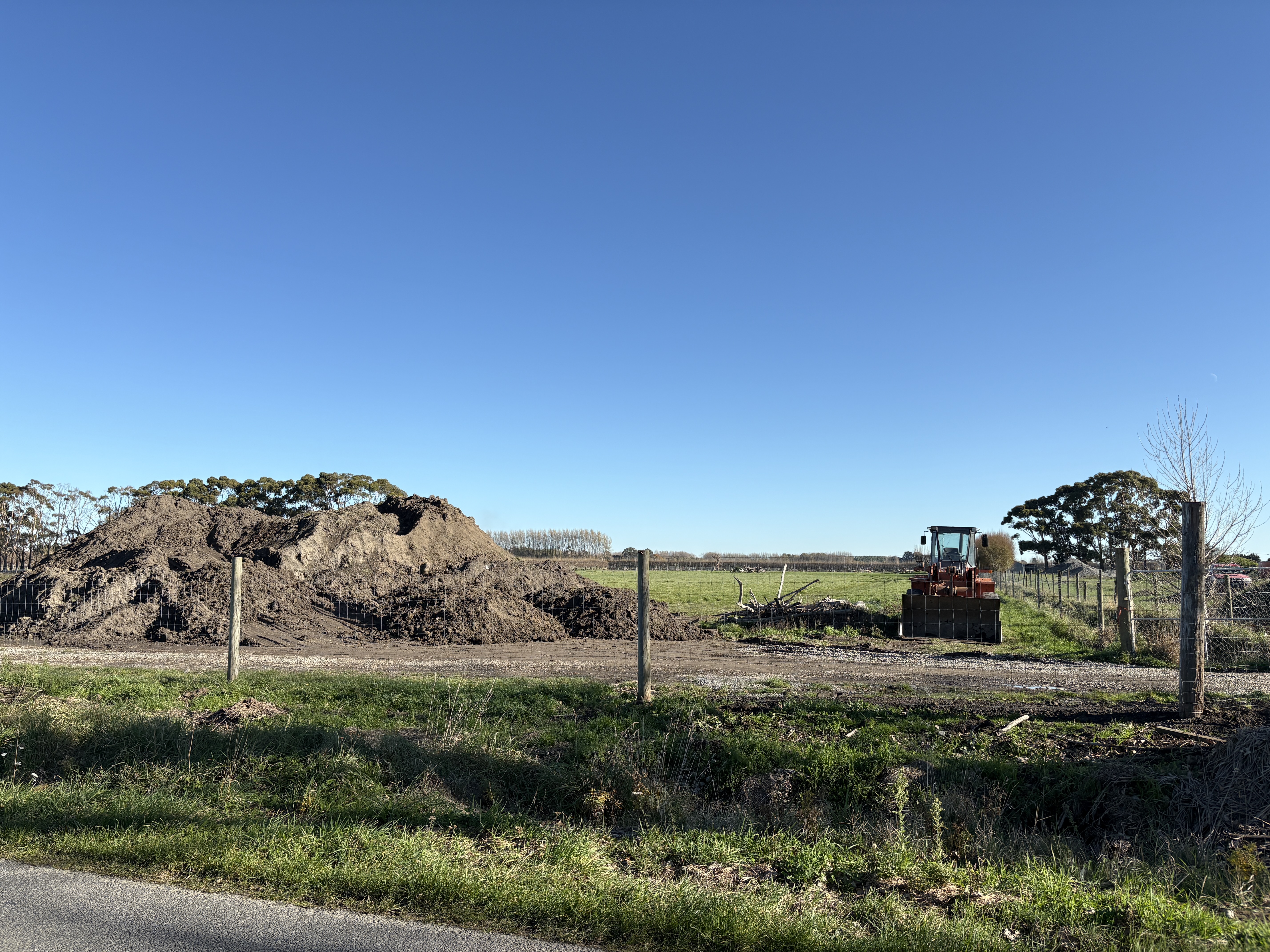 Days Road, Selwyn Huts