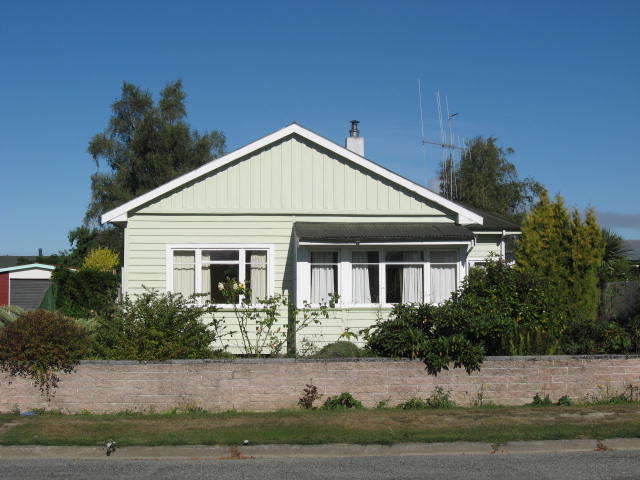 8 Campbell Street