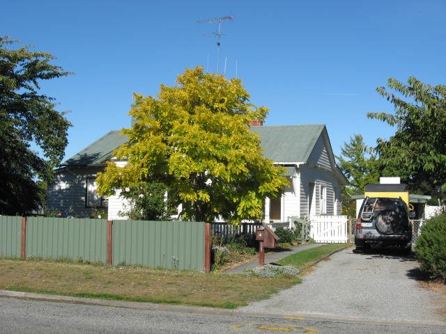 4 Campbell Street