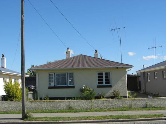 11 Allnatt Street