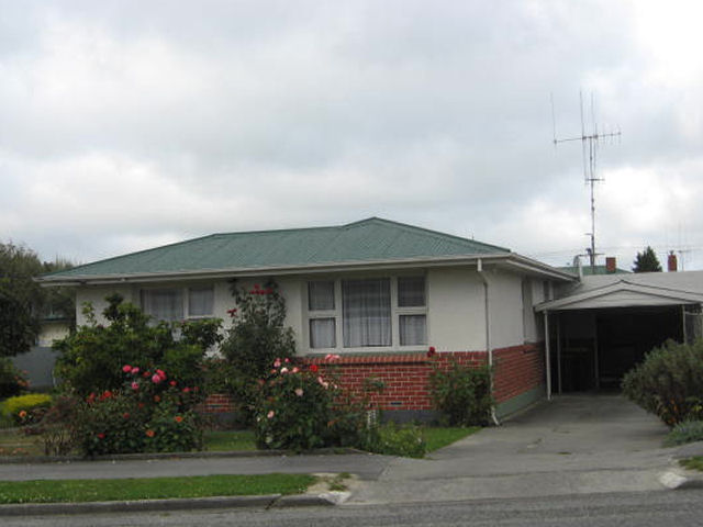 42 Whitcombe Street