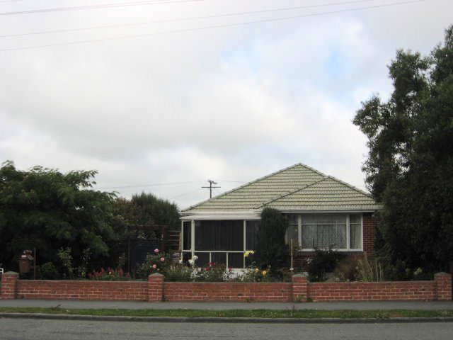 8 Whitcombe Street