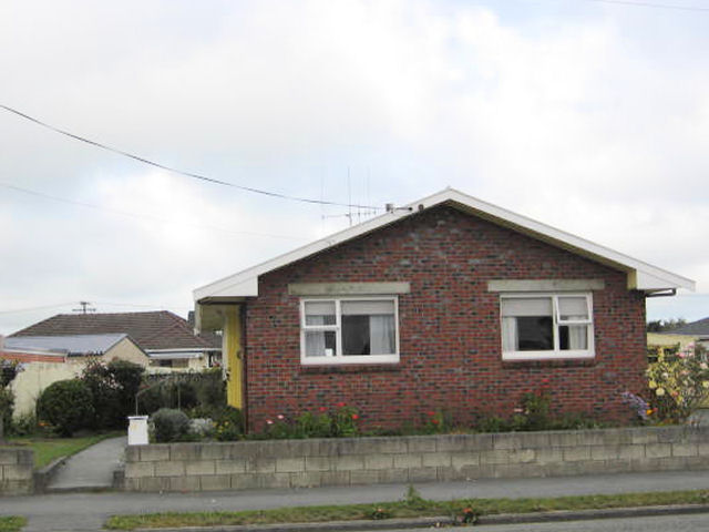18 Whitcombe Street
