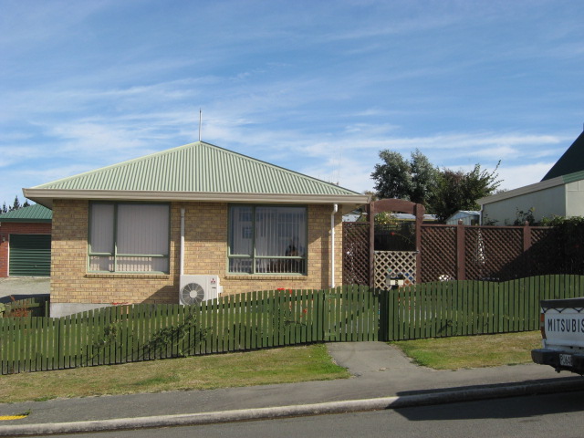 5 Ellesmere Place