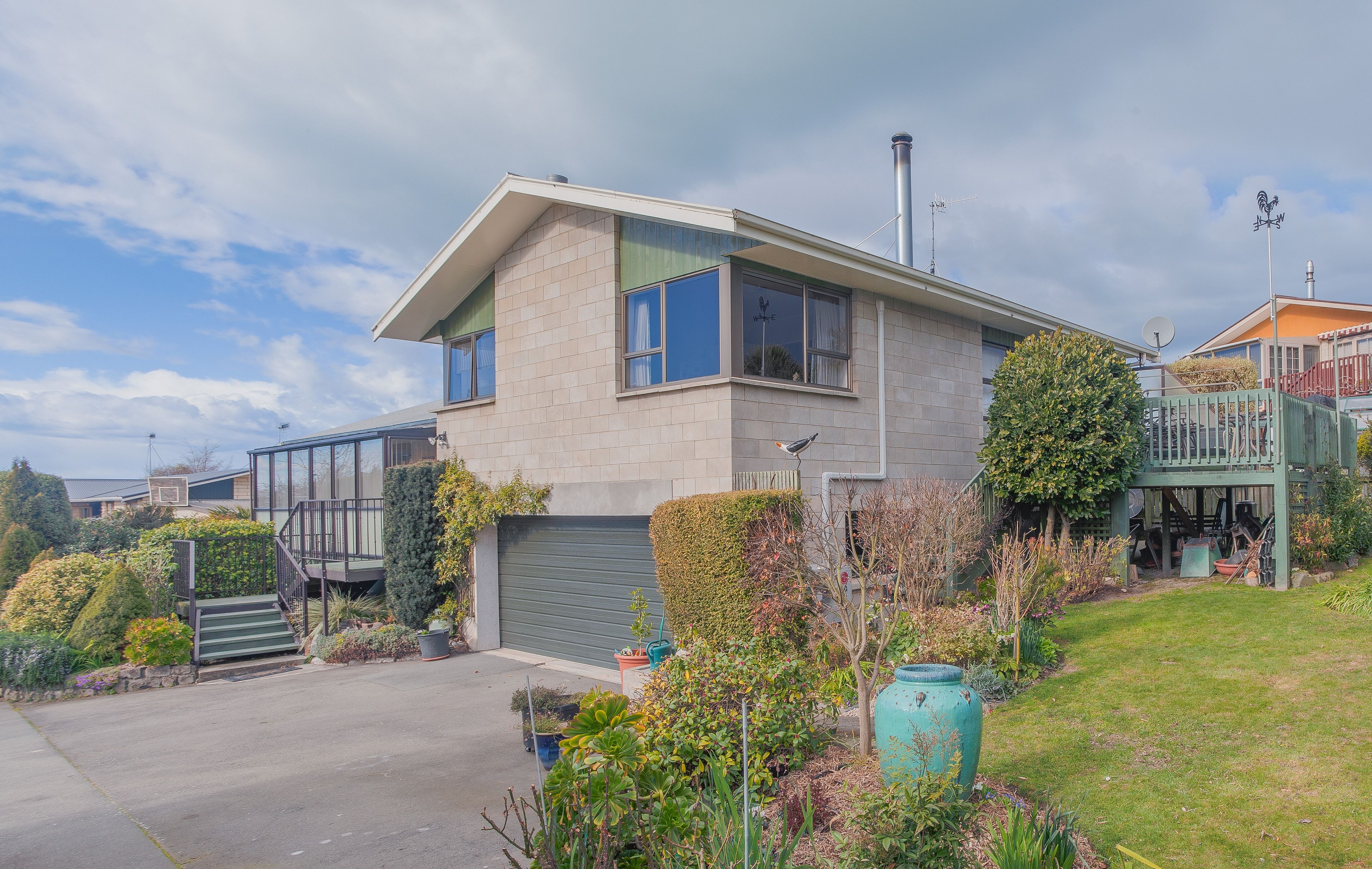 20A Dampier Street