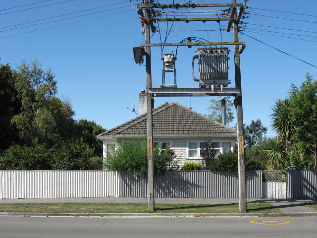 1 Tay Street