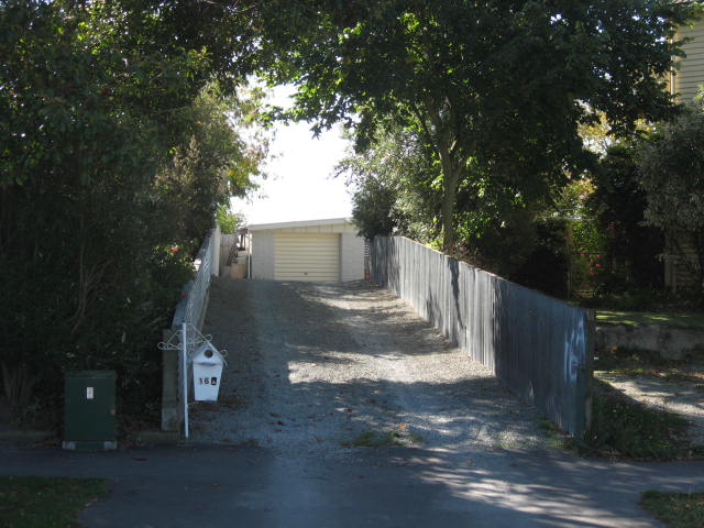 16A Tay Street