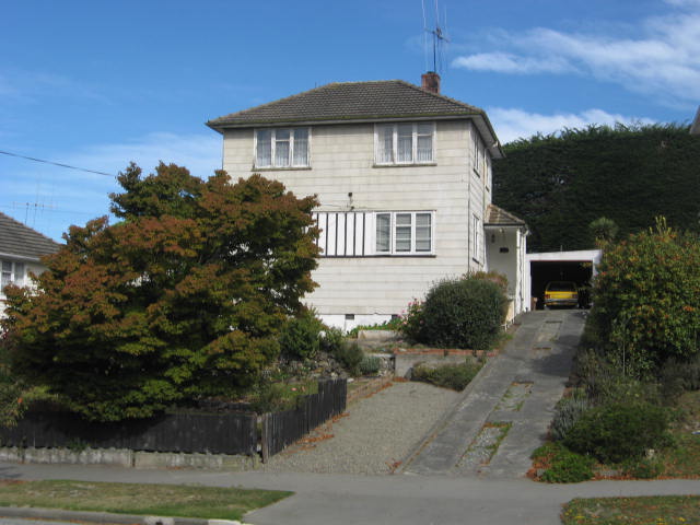 84 Andrew Street