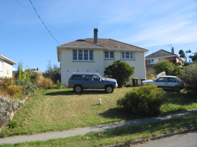 3 Tweedy Street
