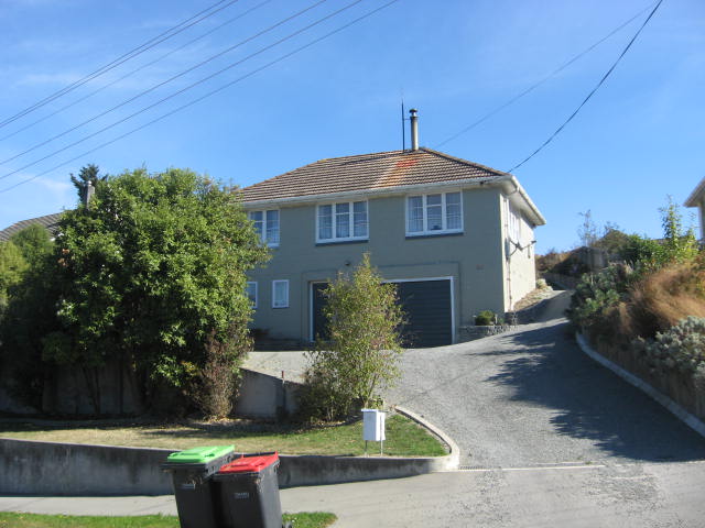7 Tweedy Street