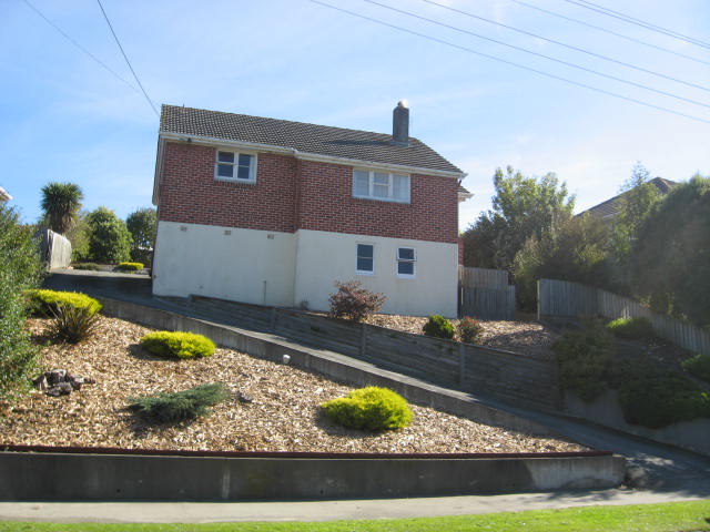 9 Tweedy Street