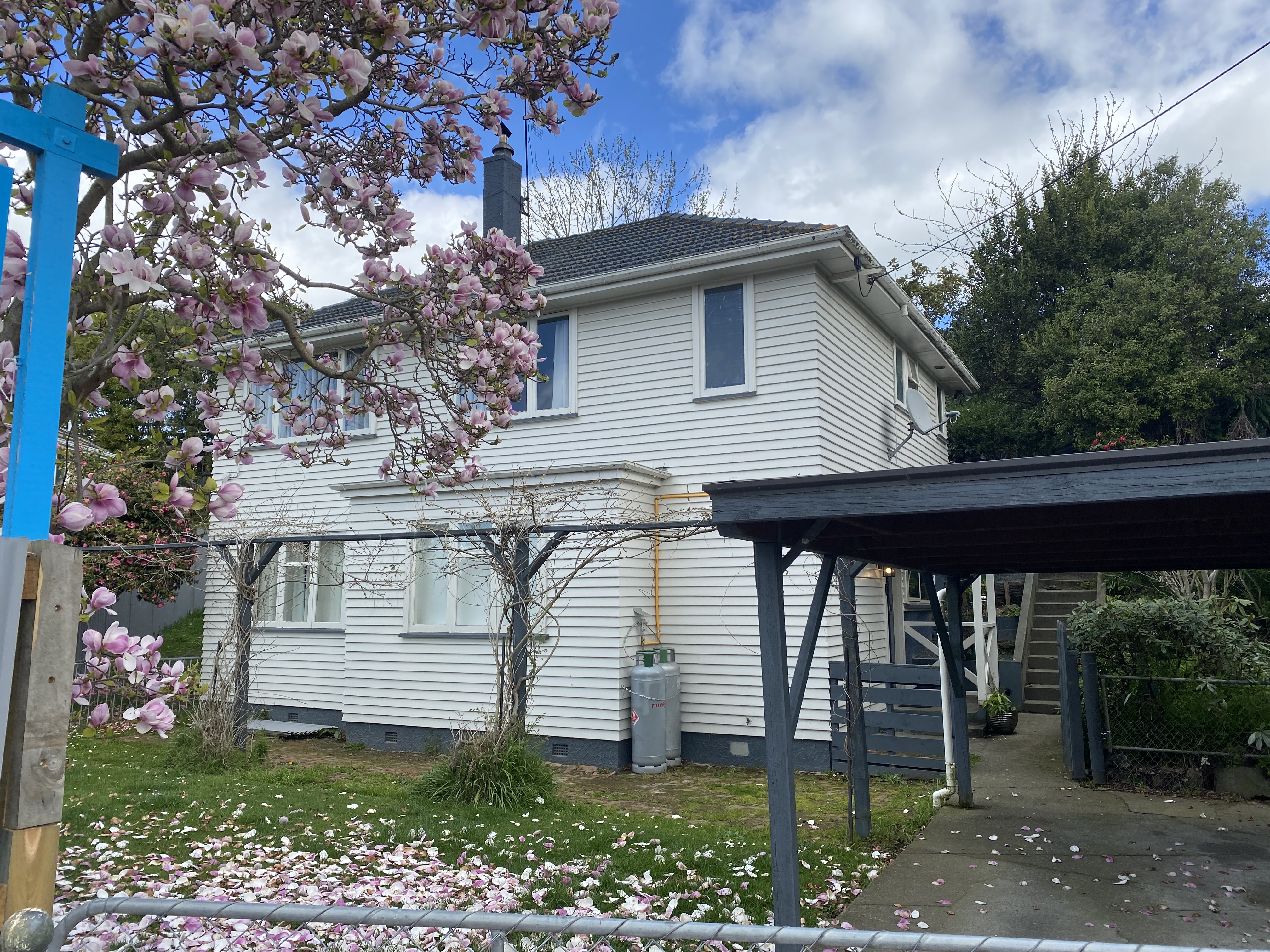 13 Tweedy Street