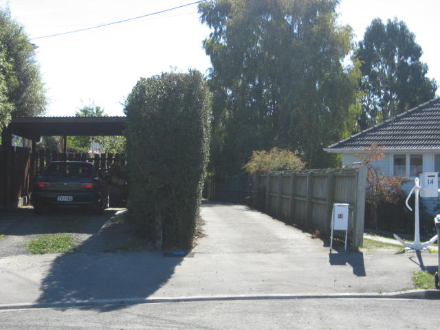 12 Tweedy Street