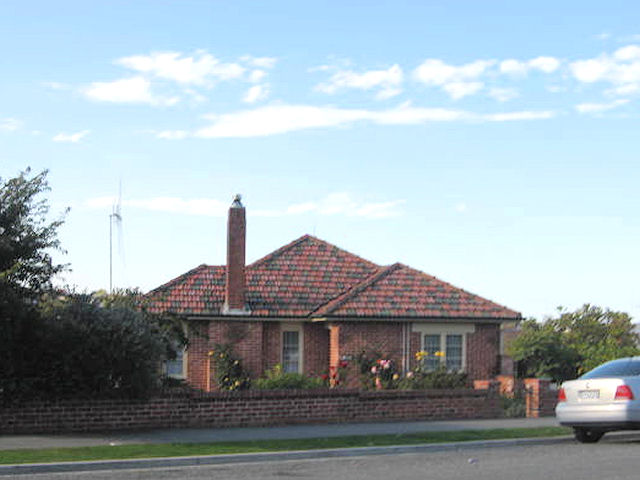 27 Douglas Street