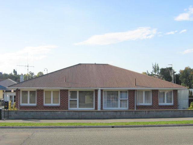 51 Douglas Street