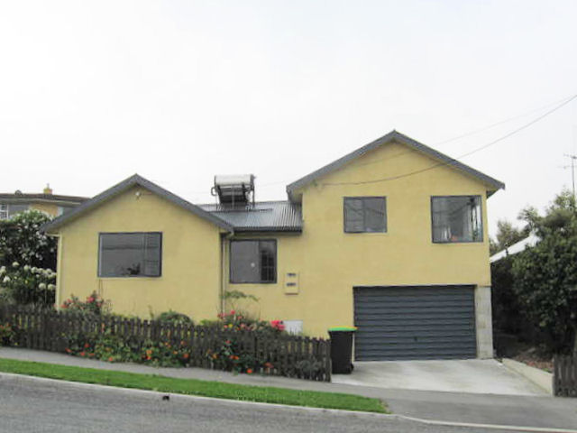 2 Belfield Street