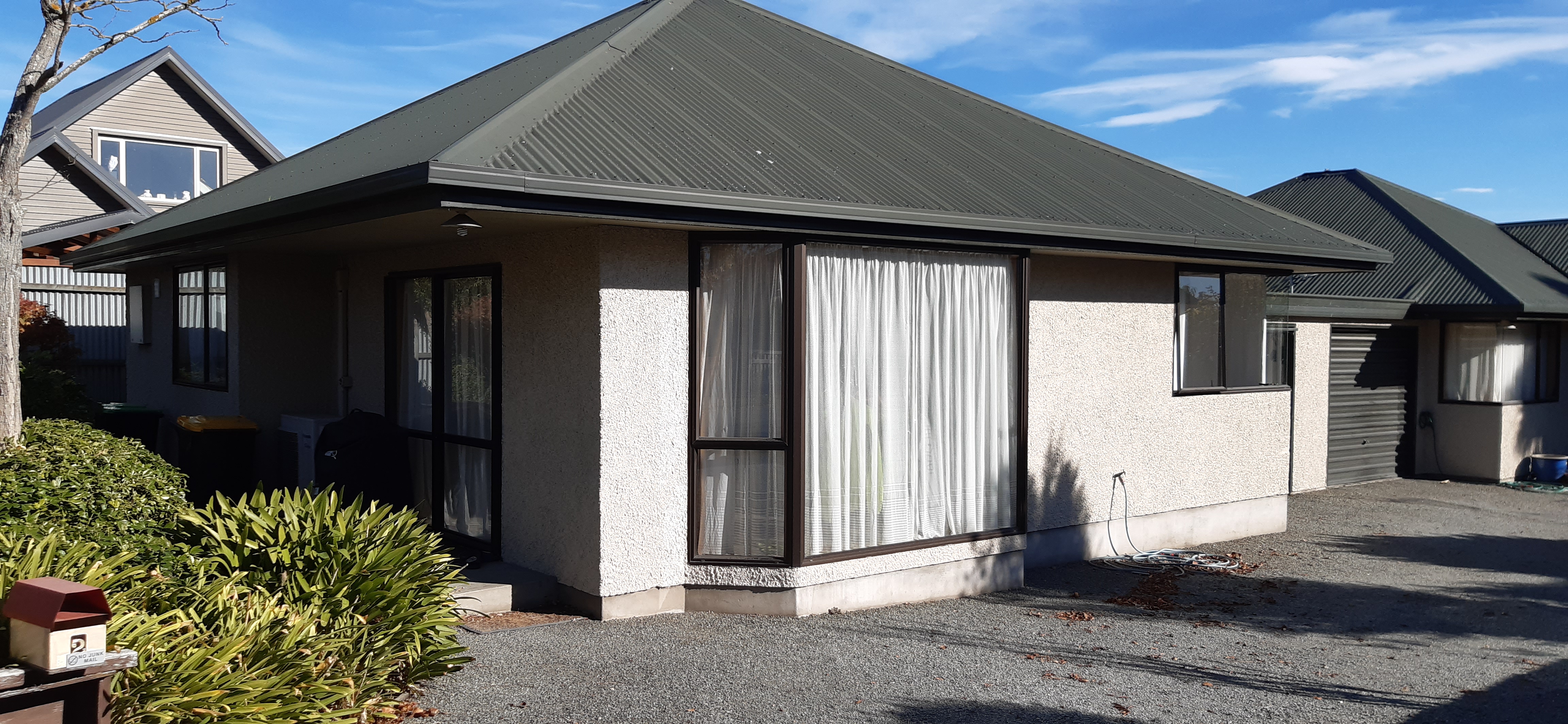 2A Craighead Street