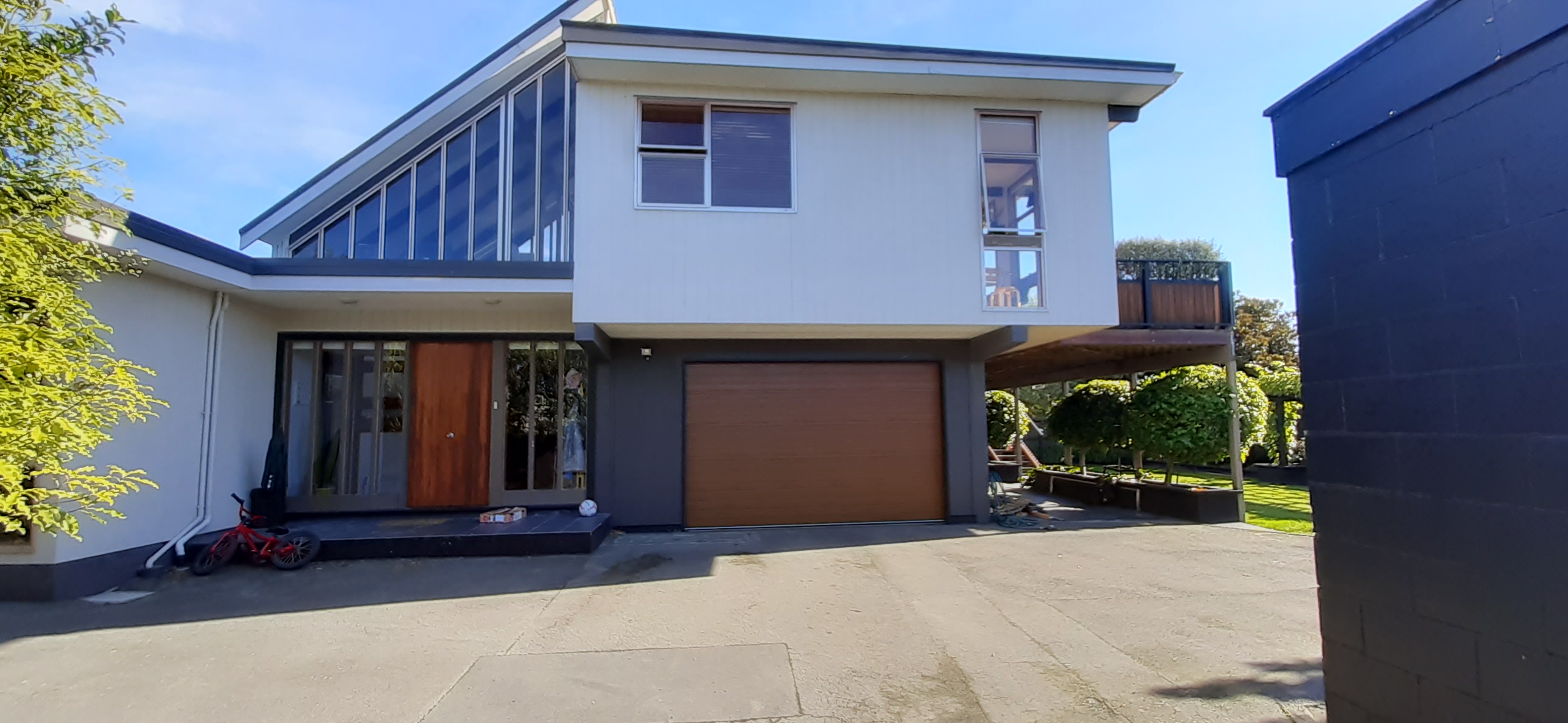 12A Craighead Street