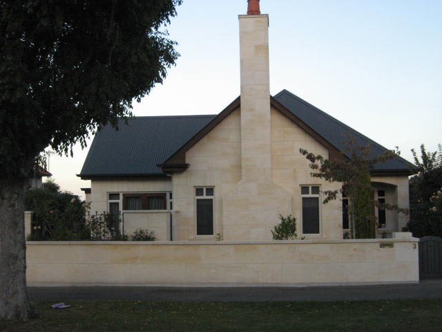 3 Craighead Street